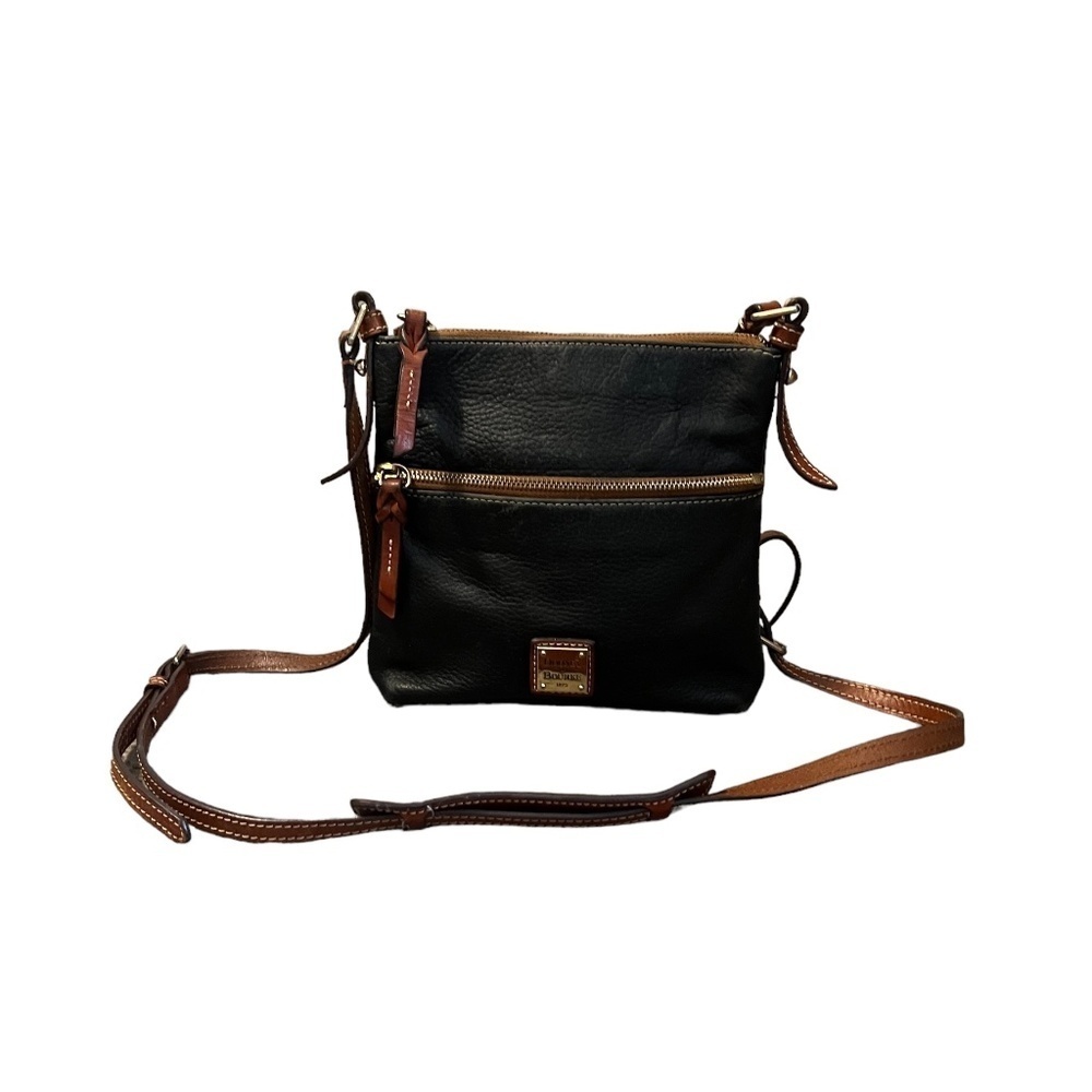 Dooney & Bourke Pebble Leather Letter Carrier, BLACK